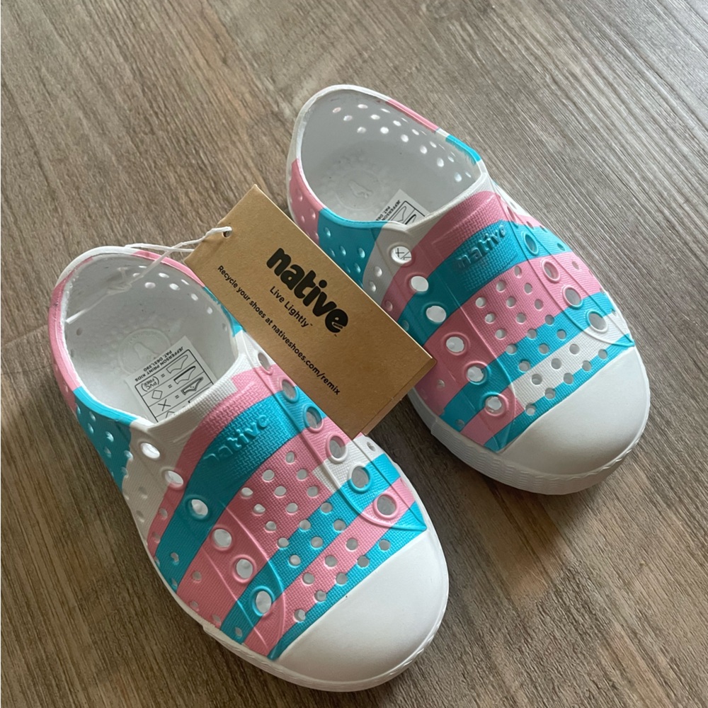 Native Jefferson Pastel Shoes- NEW